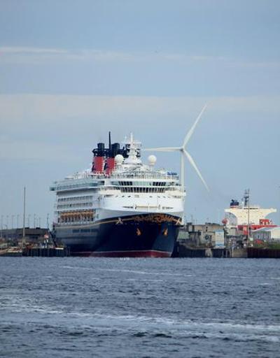 Amsterdam, turist sayısını azaltmayı amaçlıyor: Büyük yolcu gemilerine yasak