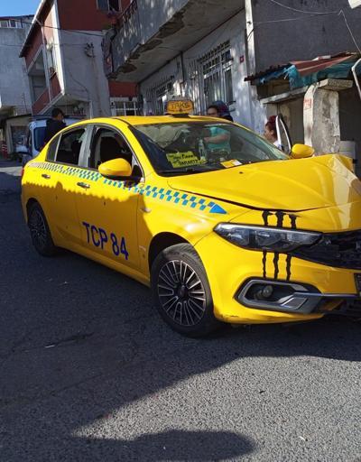 İstanbul Gaziosmanpaşada taksiye kurşun yağmuru: Şoför hayatını kaybetti