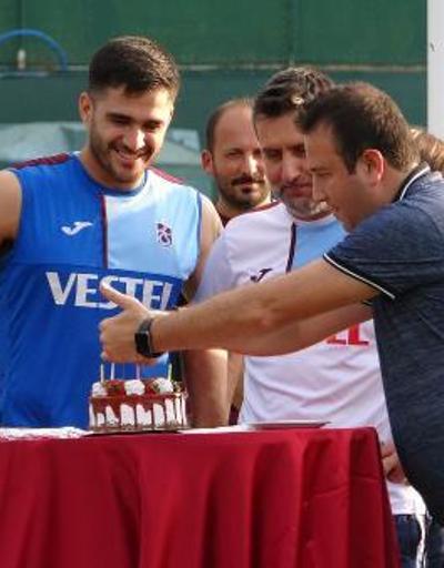 Trabzonsporda Maxi Gomezin doğum günü kutlandı