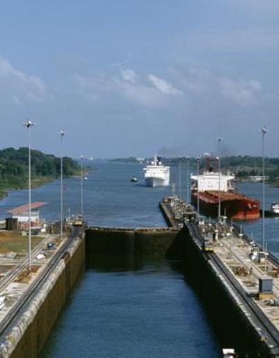 Yeni kriz kapıda Yüzlerce gemi Panama Kanalında mahsur kaldı