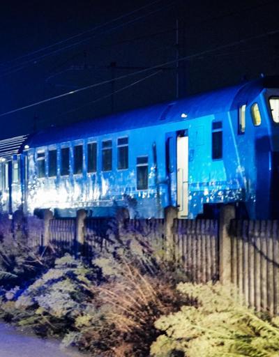 İtalyada trenin çarptığı 5 demiryolu işçisi öldü