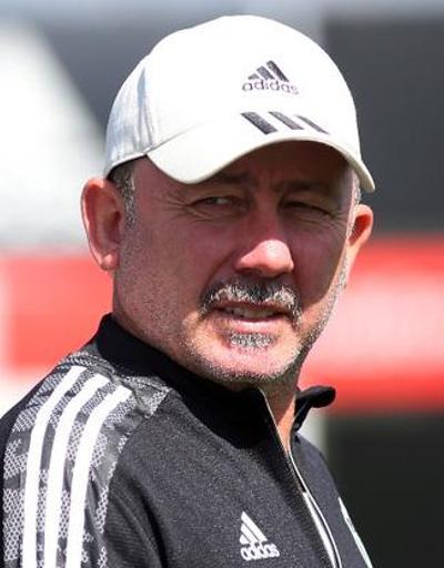 Şenol Güneş istifa etti Beşiktaşın yeni hocası kim olacak