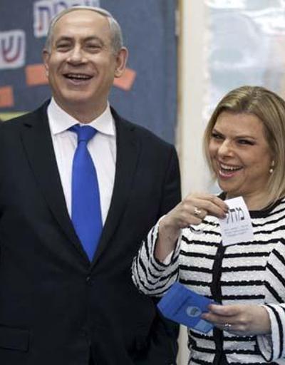 Netanyahu paçasını kurtarmaya çalışıyor Akıl hocası eşi Sara mı