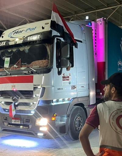 Gazze için 4. yardım konvoyu Refahtan geçti