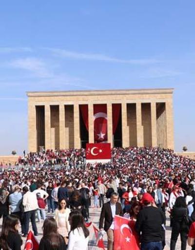 SON DAKİKA: MSB rakamı açıkladı Dün Anıtkabire kaç kişi çıktı