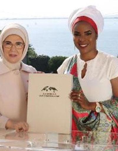 Emine Erdoğan, Burundi Cumhuriyeti Devlet Başkanının eşi Ndayishimiye ile görüştü