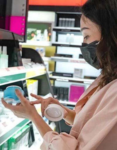 Yüzüne sürdüğün krem gerçek mi Sahte kozmetik ürünlerinde alerji ve kanser riski