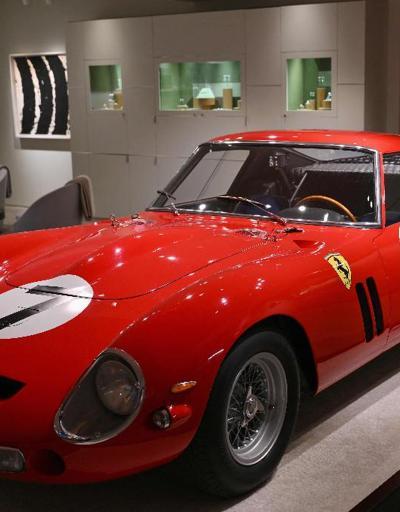 1962 model Ferrari rekor fiyata satıldı