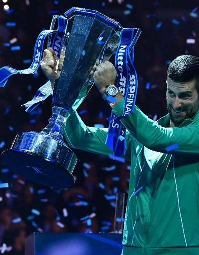 Jannik Sinnerı yenen Novak Djokovic şampiyon oldu