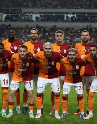 Galatasarayın yeni forma üreticisi Puma oldu Ne kadar ödeneceği açıklandı