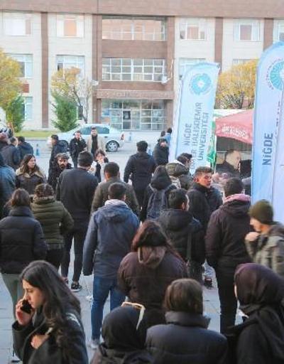 Niğde Belediyesinden üniversitelilere çorba