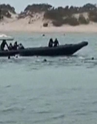 İspanya kıyılarında insan kaçakçılarının zorbalığı… Göçmenleri denize ittiler