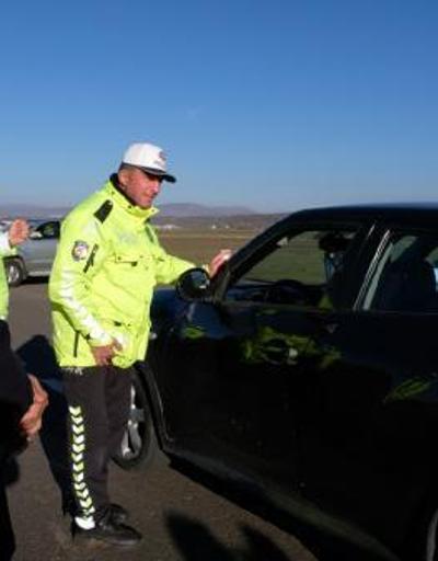 Bingöl’de polis ve jandarmadan kış lastiği denetimi