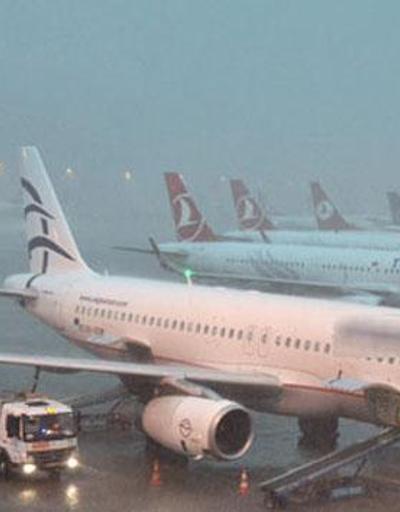 SON DAKİKA: Antalyada hava muhalefeti: 11 sefer iptal edildi