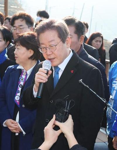 Bıçaklı saldırıya uğrayan Güney Kore muhalefet liderinin sağlık durumu hakkında açıklama