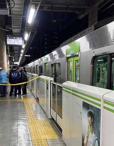 Tokyoda bıçaklı saldırgan alarmı Metroda dehşet saçtı
