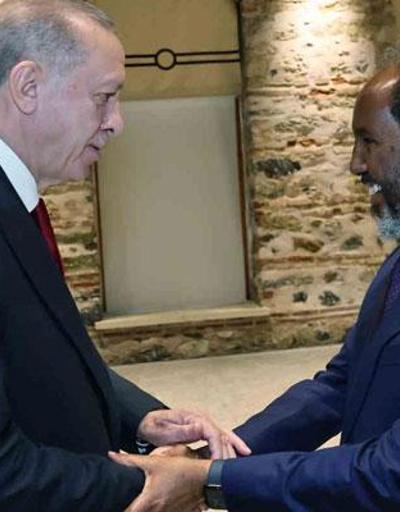 Erdoğan, Somali Cumhurbaşkanı Şeyh Mahmud ile telefonda görüştü