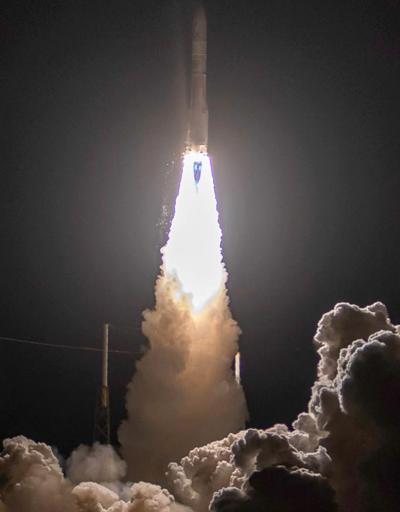 “Ay’a geri dönüyoruz”… NASA’dan 50 yıl sonra ilk Vulcan Centaur fırlatıldı…