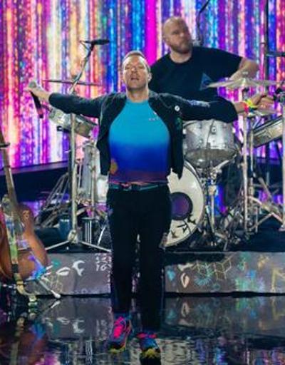 Filipinlerdeki Coldplay konseri kriz çıkardı