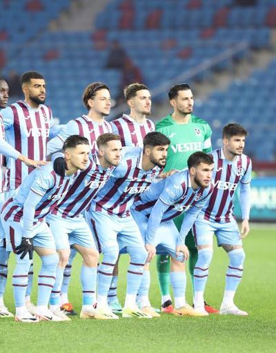 Trabzonspor taraftarından istifa tezahüratı