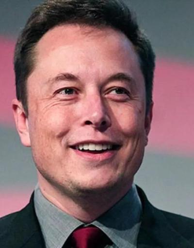 Elon Musk Dünyanın en zengin insanı unvanını kaybetti