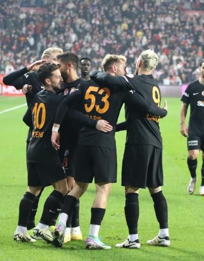 Galatasaray, 11 dakikada skoru aldı