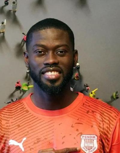 Badou Ndiaye, Pendikspora transfer oldu