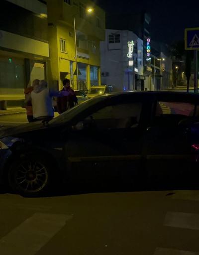 Bursada iki otomobil çarpıştı; 6 yaralı