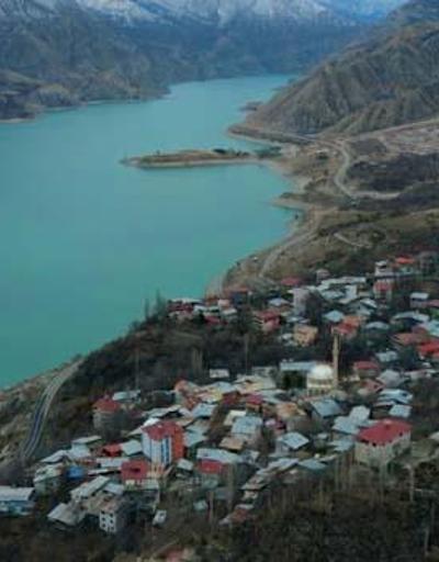 Erzurumda saklı bir güzellik Balıklı Köy, Tortum Gölü manzarasıyla hayran bırakıyor
