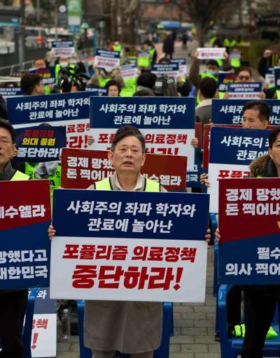 Güney Korede doktor grevi: Görevine dönmeyenlere yasal işlem başlatılacak