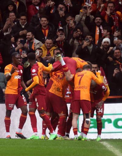 MAÇ ÖZETİ | Galatasaray, Çaykur Rizespor karşısında farka gitti İlklerin gecesi