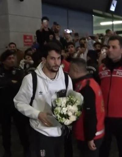 Beşiktaşa Gaziantepte çiçekli karşılama