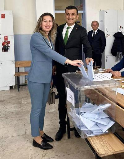 Denizlide Zolan, Çavuşoğlu ve Zeybekci oylarını kullandı