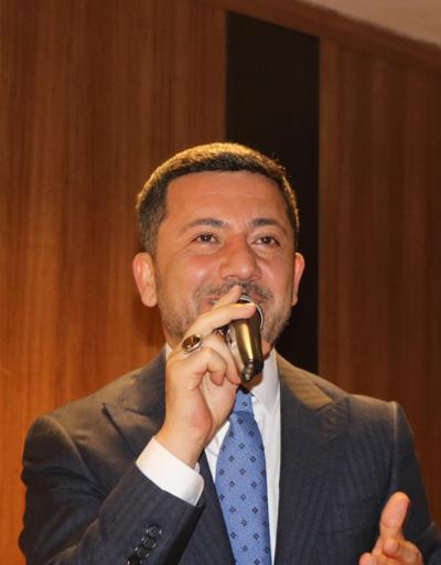 İYİ Partinin kazandığı tek il olan Nevşehirde Başkan Arı, mazbatasını aldı