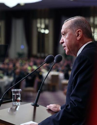 Erdoğan: Millet olarak Türk demokrasinin olgunluğunu bir kez daha tüm dünyaya gösterme fırsatı bulduk