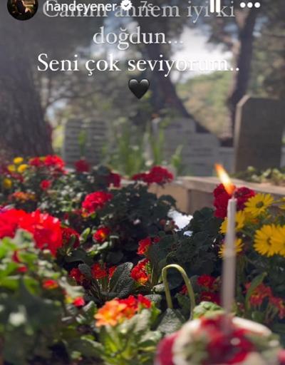 Ünlü şarkıcı Hande Yener annesinin doğum gününde mezarını ziyaret etti
