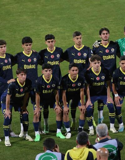 Fenerbahçe: Dik durmaya devam edeceğiz