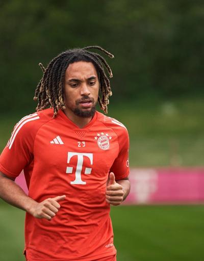 Bayern Münihte Sacha Boey geri döndü