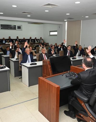 Osmaniye Belediyesi’nde yeni dönemin ilk meclis toplantısı yapıldı