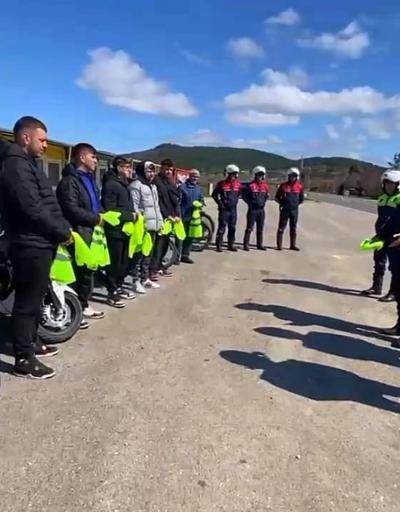 Edirne’de motosiklet gruplarına jandarmadan trafik eğitimi