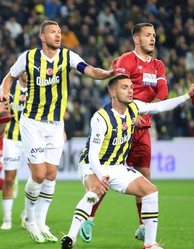 Sivasspor - Fenerbahçe maçları bol gollü geçiyor