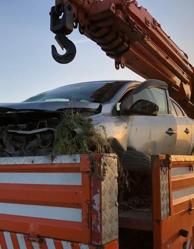 Nusaybin’de kontrolden çıkarak tarlaya uçan otomobilin sürücüsü yaralandı
