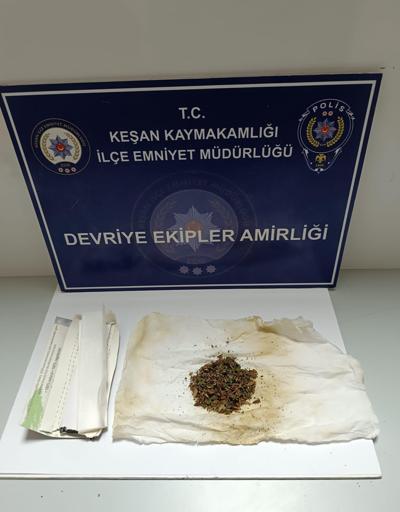 Edirne’de otomobilde uyuşturucu ele geçirildi; 3 gözaltı