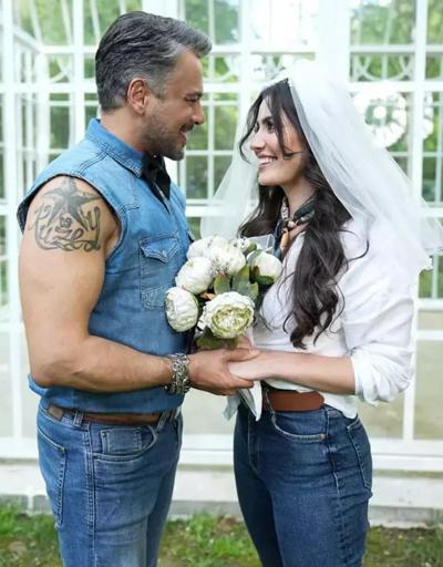 Yakışıklı şarkıcı Emre Altuğ tekrar evlendi Sürpriz nikah ise...
