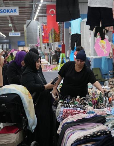 Ümraniye’de kapalı pazar alanı açıldı