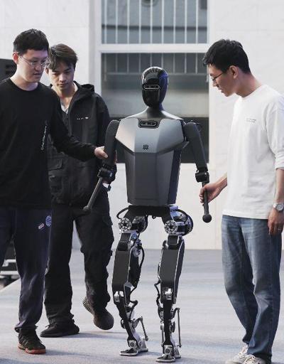 İnsan gibi koşabilen robot: Tiangong