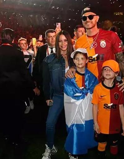 Icardi ile şarkı söyleyen Simge Sağının itirafı Beşiktaşlıları kızdırdı