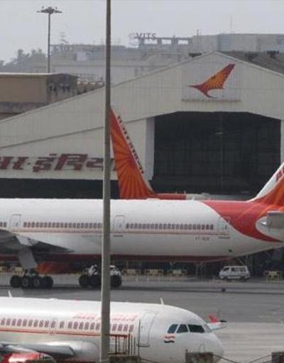 Air India Expresste uçuşlara hastalık engeli: 90 sefer iptal edildi