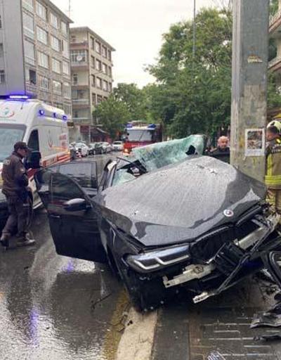 Ankarada feci kaza: Otomobil direğe çarptı 1 ölü, 4 yaralı...