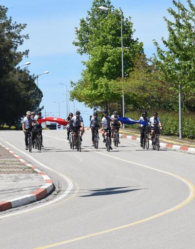 Ankara Üniversitesi öğrencileri, ‘19 Mayıs Ataya Saygı Turu’ kapsamında OMÜ’ye ulaştı